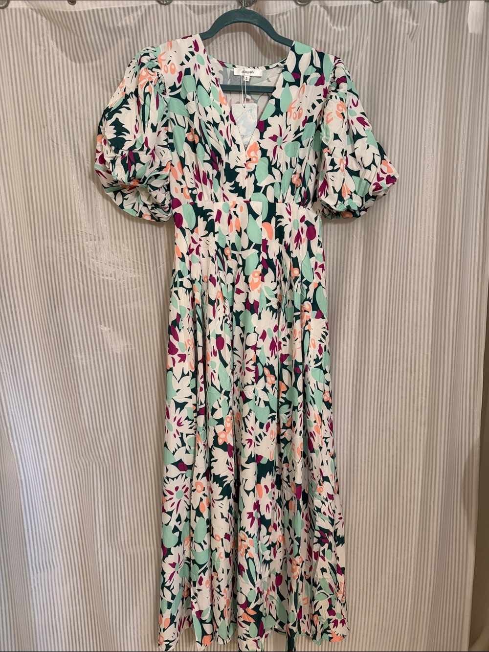 Floral Puff-Sleeve Midi Dress in Mint and Peach